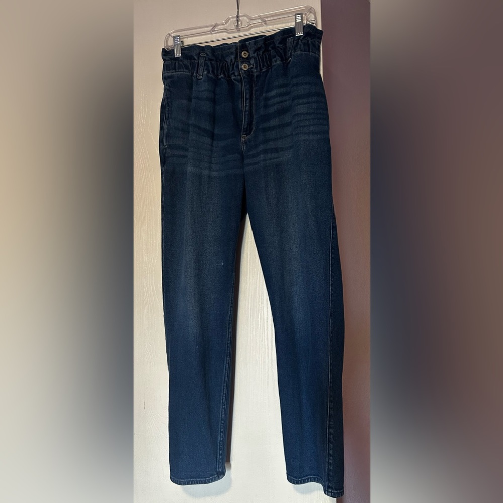 Hollister High-rise Mom Jeans
